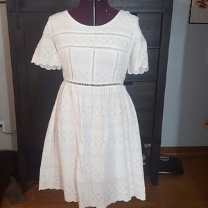 Feminine white dress